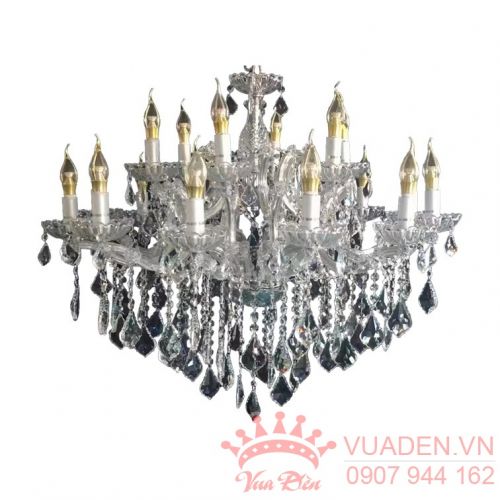 Đèn chùm cổ điển thiết kế pha lê trắng tỉ mỉ đẹp mắt